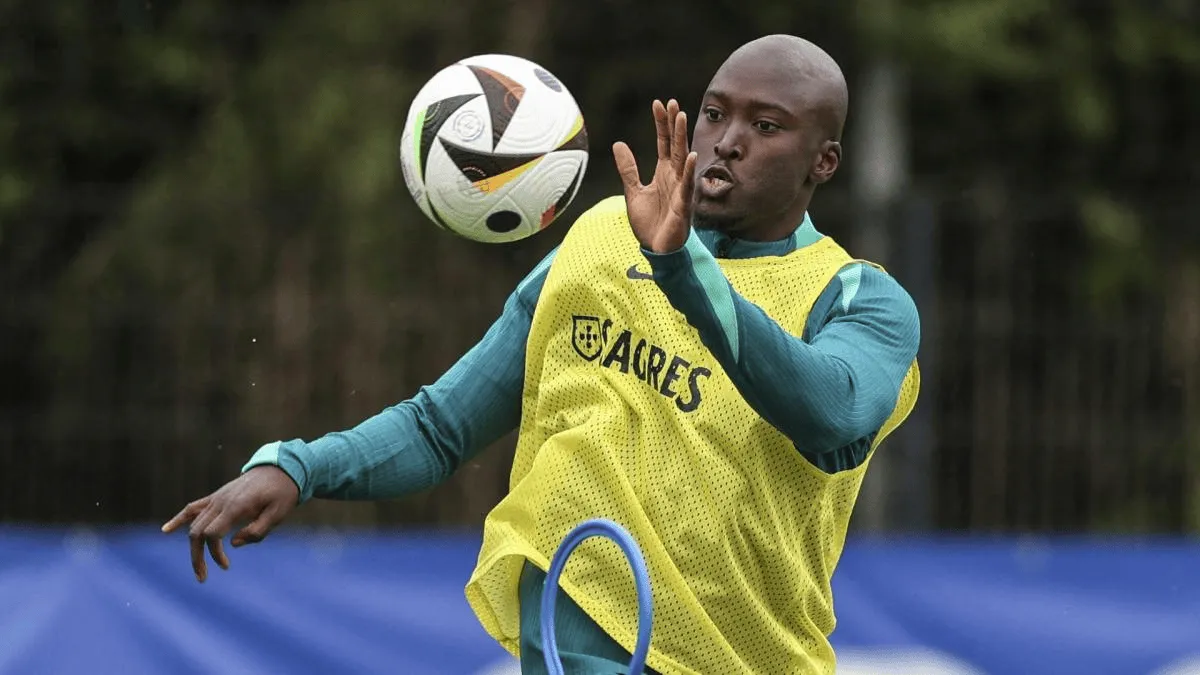 开云真人-FM：吉达联合想要跟贝尔温和佩雷拉续约，球员愿继续效力