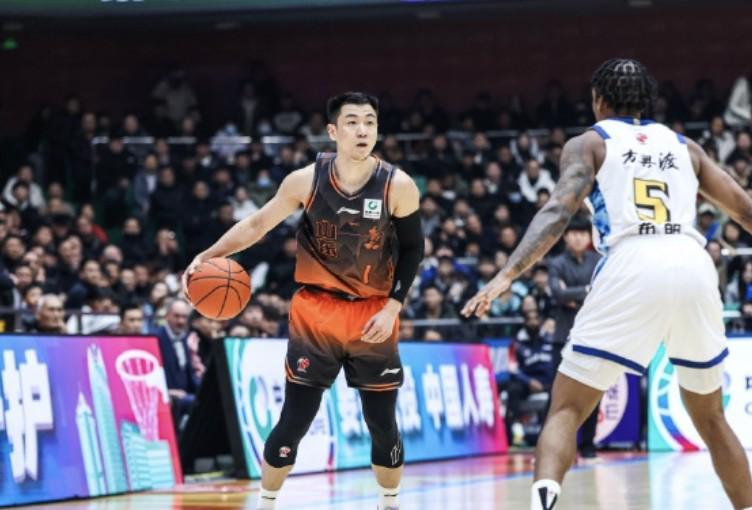 开云体育直播-赛季首次回到济南主场，高诗岩：感谢球迷的支持，好久不见！