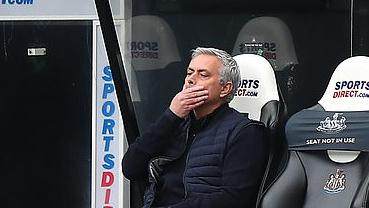 开云真人-甩锅语录越精彩 穆帅的“最后疯狂”越临近终点