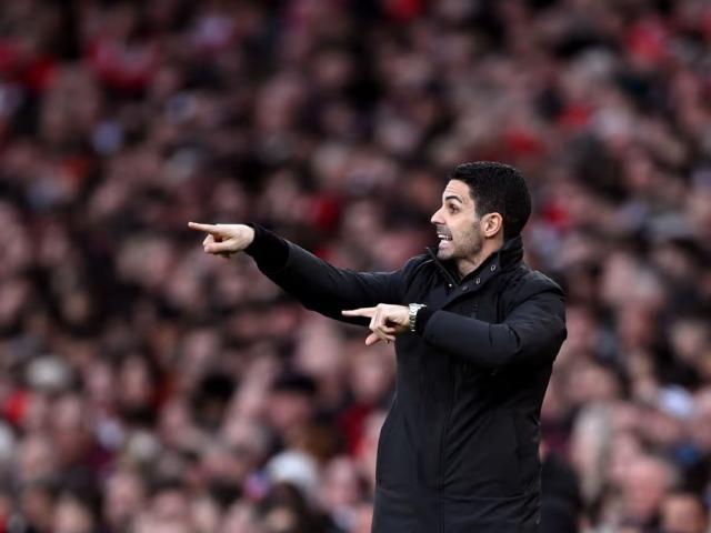 【辣评】史上最强角球大师！史上最丑陋英超冠军？